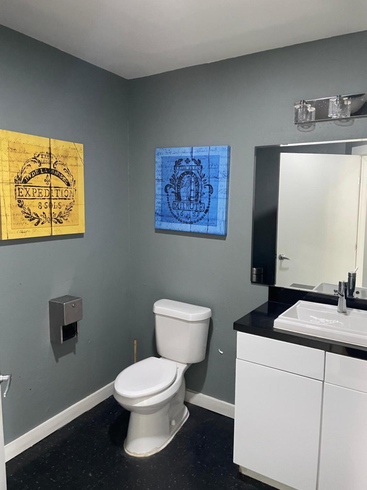 Huge One Bedroom With 2 Queen Size Beds Houston Exteriör bild