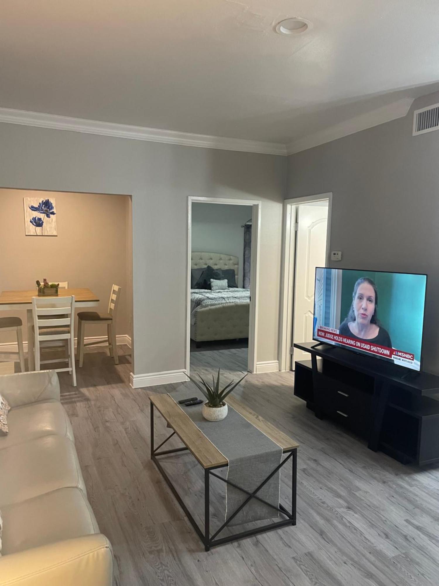 Huge One Bedroom With 2 Queen Size Beds Houston Exteriör bild